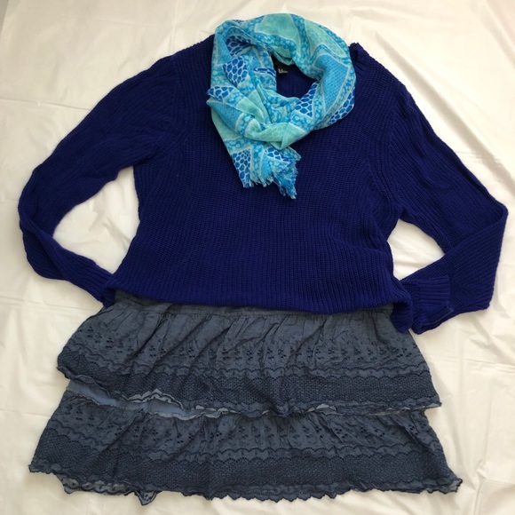 Blue Printed Scarf - Picture 2 of 2